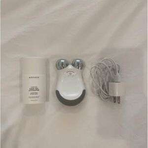 NuFace Mini Facial Toning Device in White